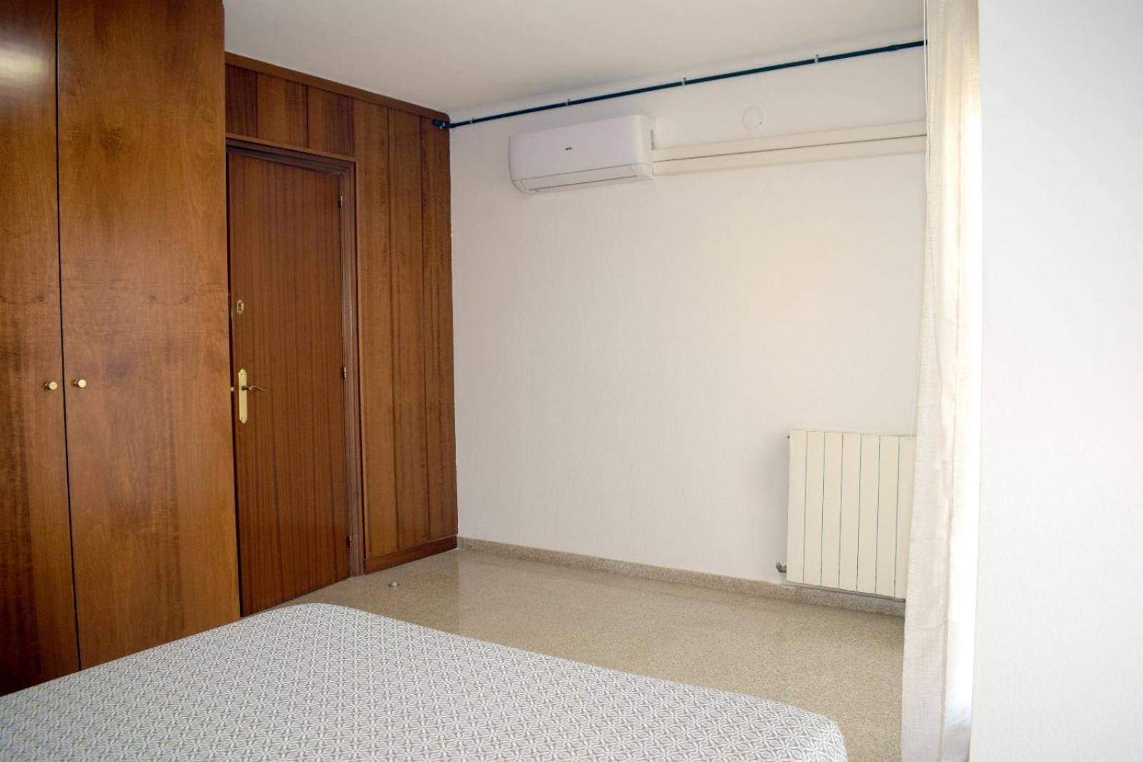 Apartamentos Atlas Terrassa IV Exteriér fotografie