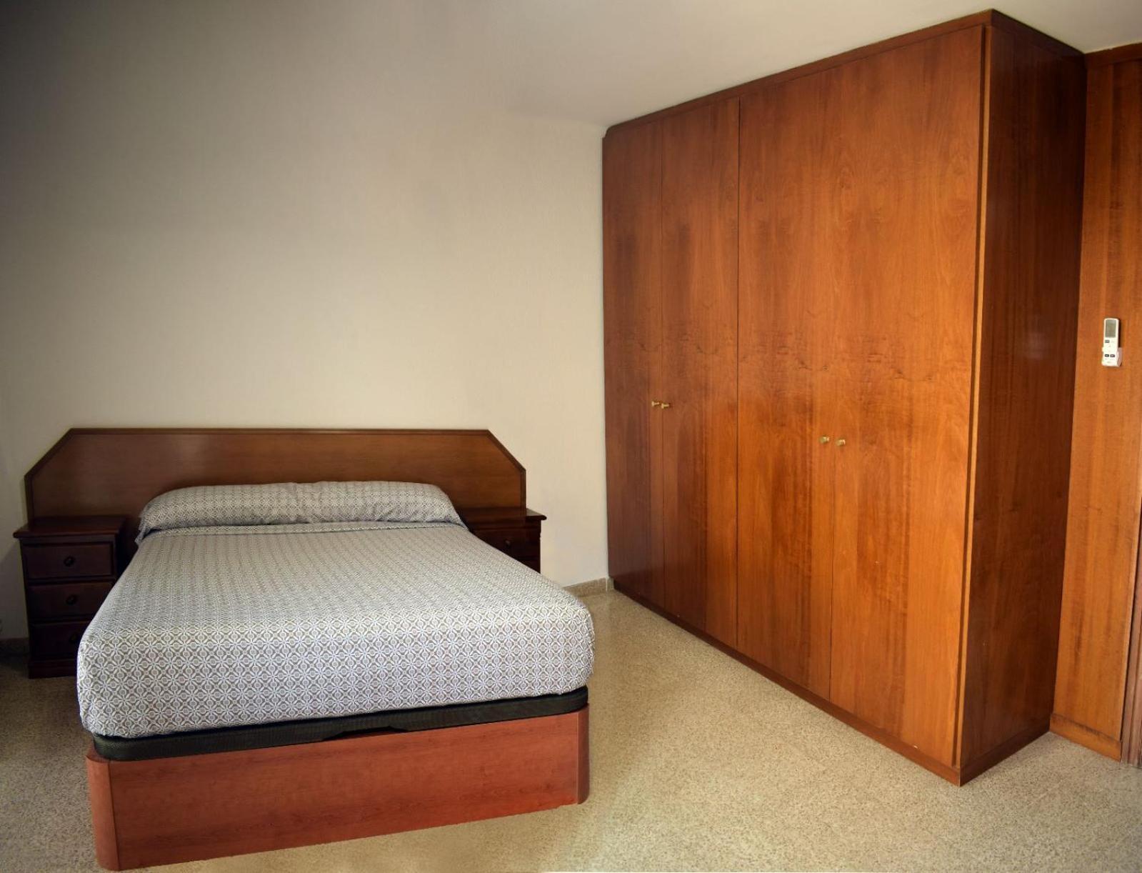 Apartamentos Atlas Terrassa IV Exteriér fotografie