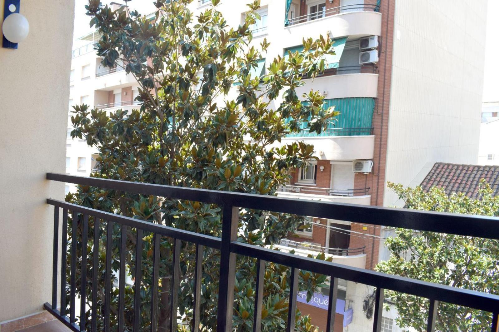 Apartamentos Atlas Terrassa IV Exteriér fotografie